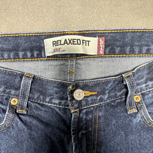 Levis Jeans 550 Mens Sz 36x34 (36x32) Relaxed Straight Baggy Workwear Dark Denim - Picture 7 of 12